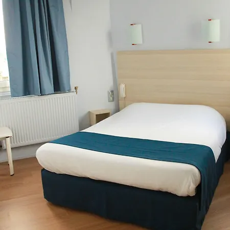 De La Cathedrale Hotel
