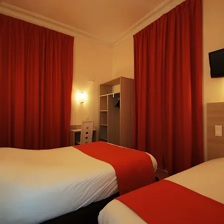 De La Cathedrale Hotel 2*