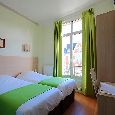 Hotel De La Cathédrale 2*
