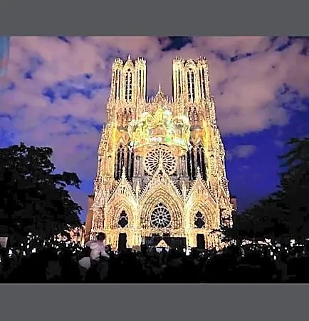 De La Cathedrale Otel Reims