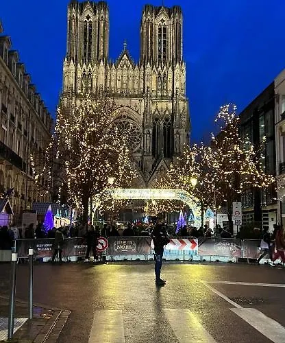 ドゥ ラ カテドラル 2*