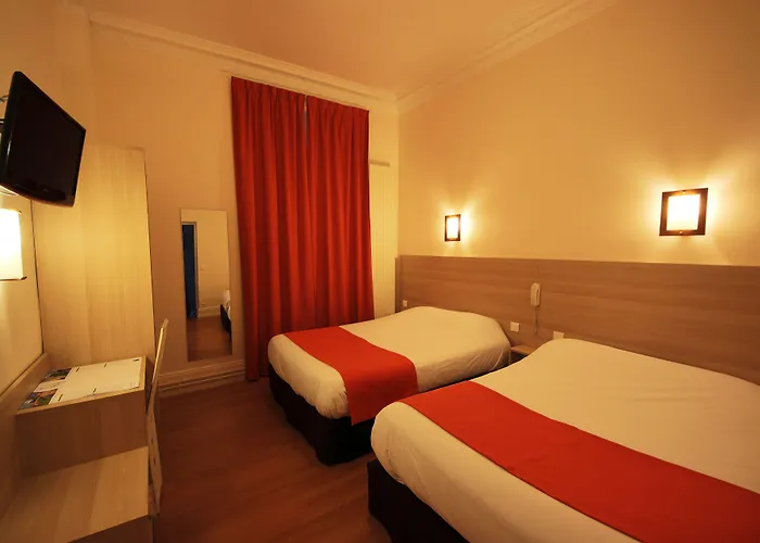 ドゥ ラ カテドラル ホテル ランス