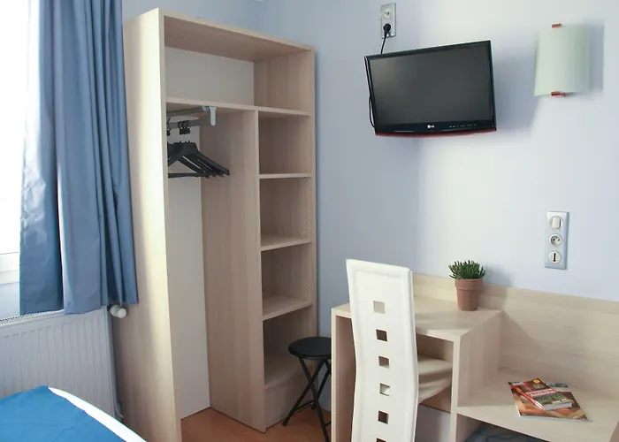 ホテル ドゥ ラ カテドラル 2*