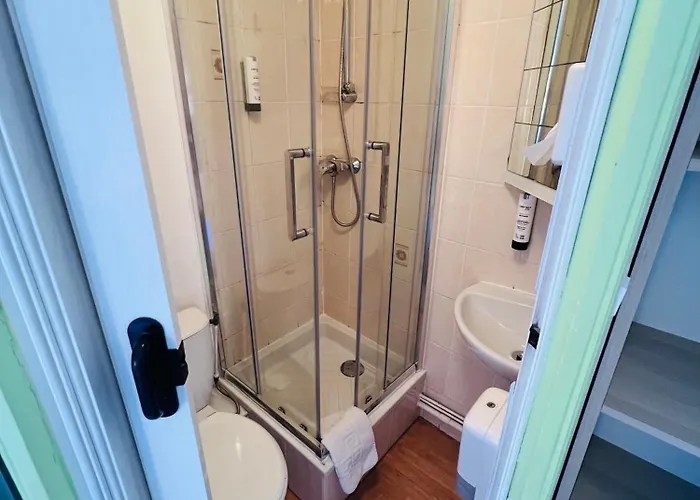 מלון De La Cathedrale